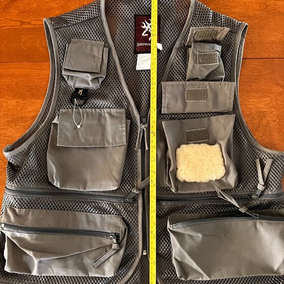 Vintage 1990's  Browning Men's Fly Fishing Vest    Gray   Size Medium - Picture 3 of 12